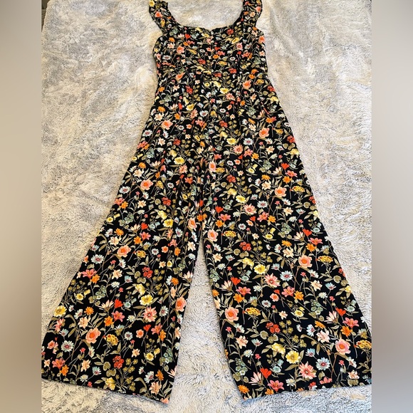 LOFT Pants - LOFT Floral Jumpsuit – Women’s Size 2